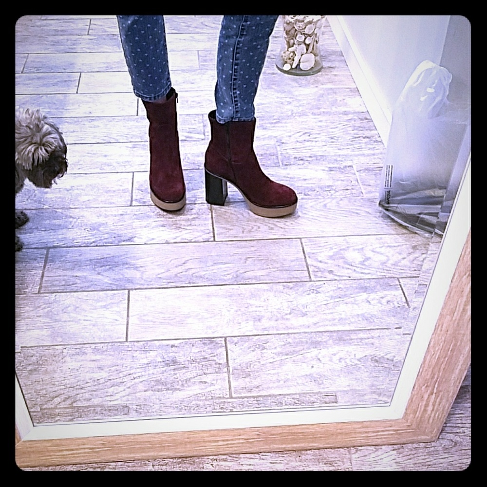 Manas Oxblood platform boots